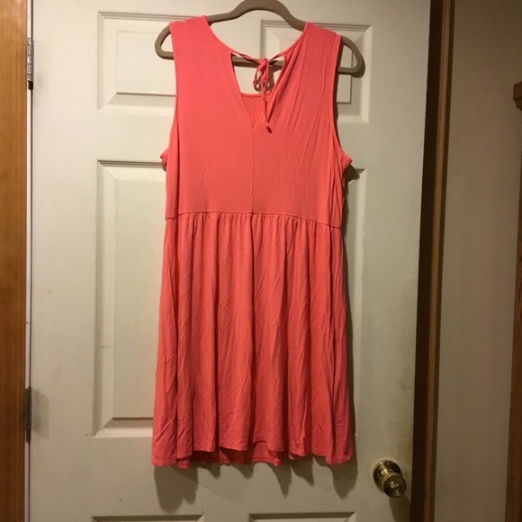 🍒3/$20🍒 Peach Dress - Picture 3 of 3